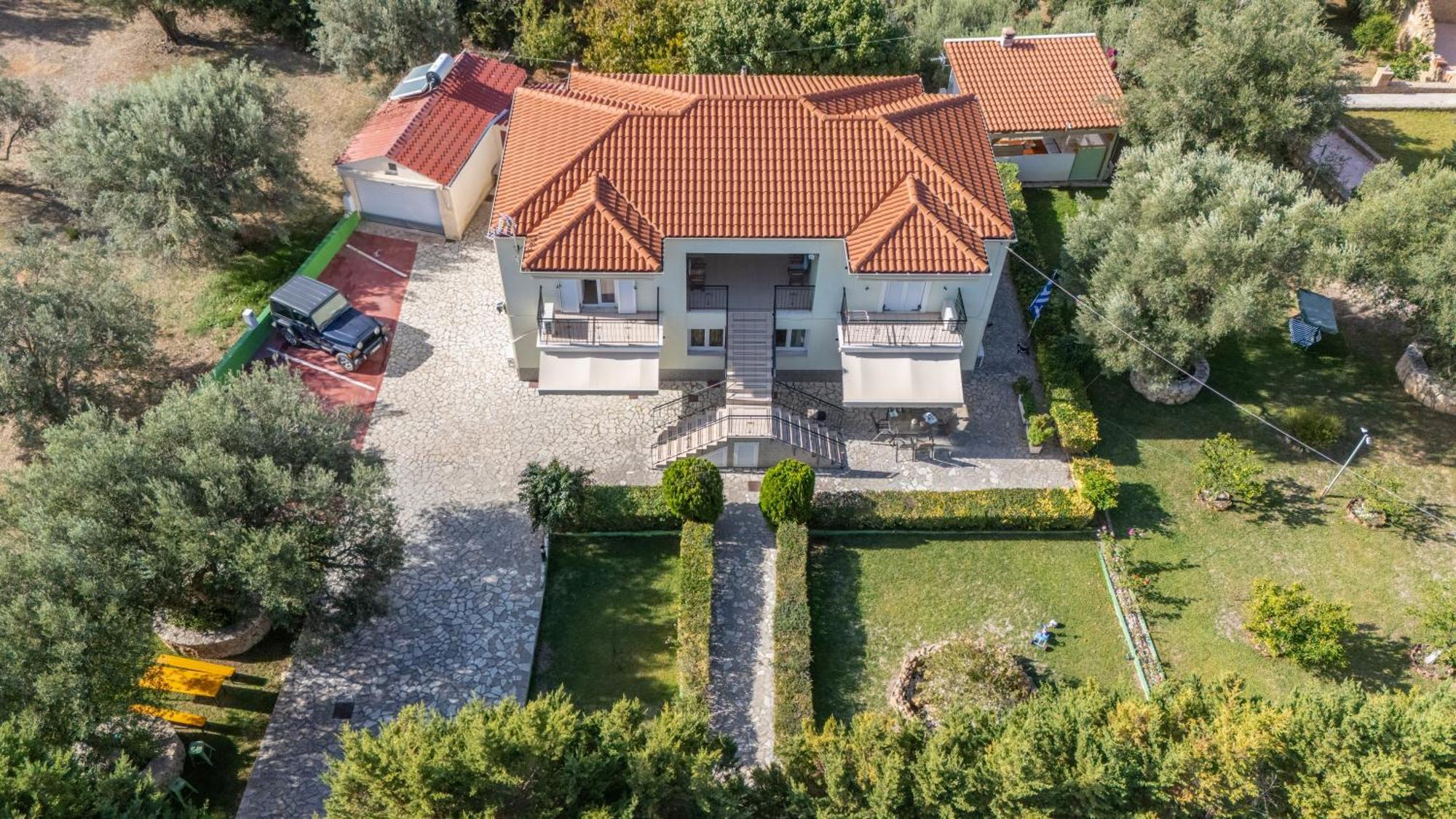 Vista Verde Studios & Apartments Svoronata Bagian luar foto
