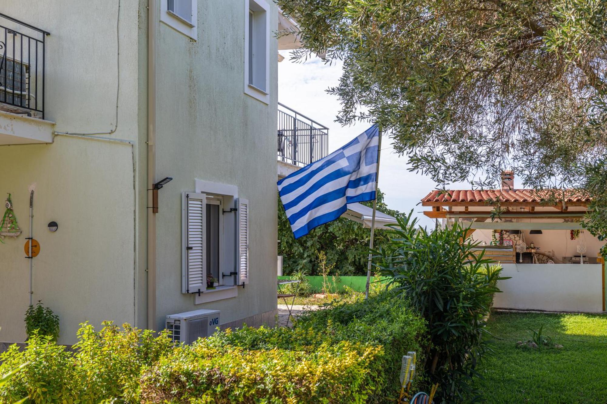 Vista Verde Studios & Apartments Svoronata Bagian luar foto