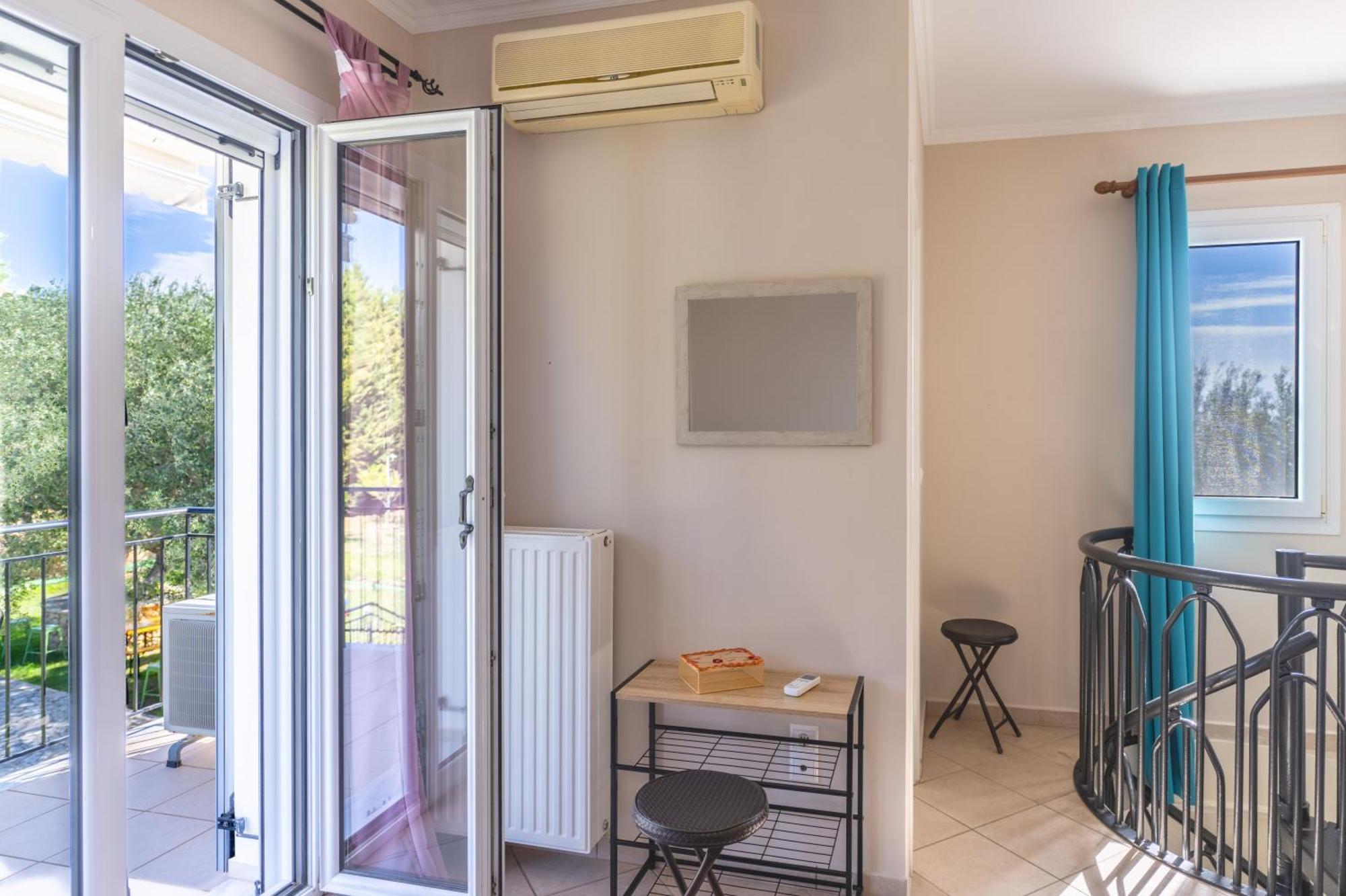 Vista Verde Studios & Apartments Svoronata Bagian luar foto